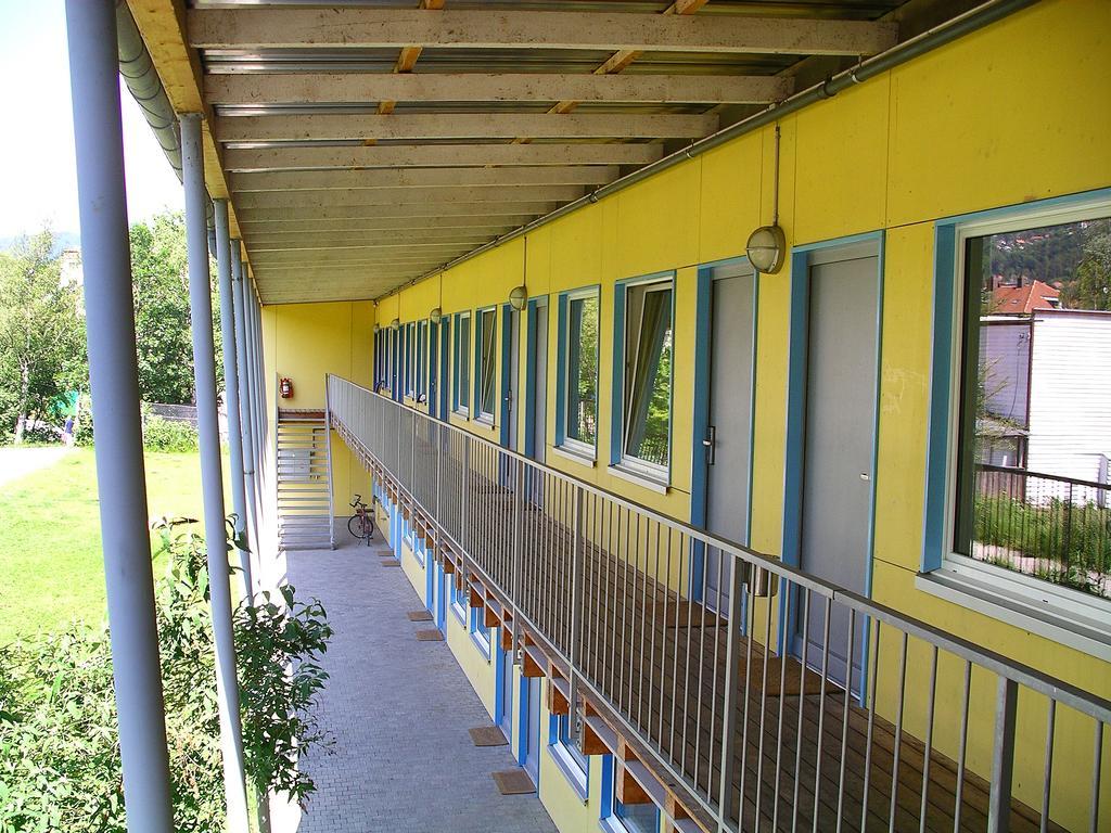 Swiss Hostel Lago Lodge Биль Номер фото